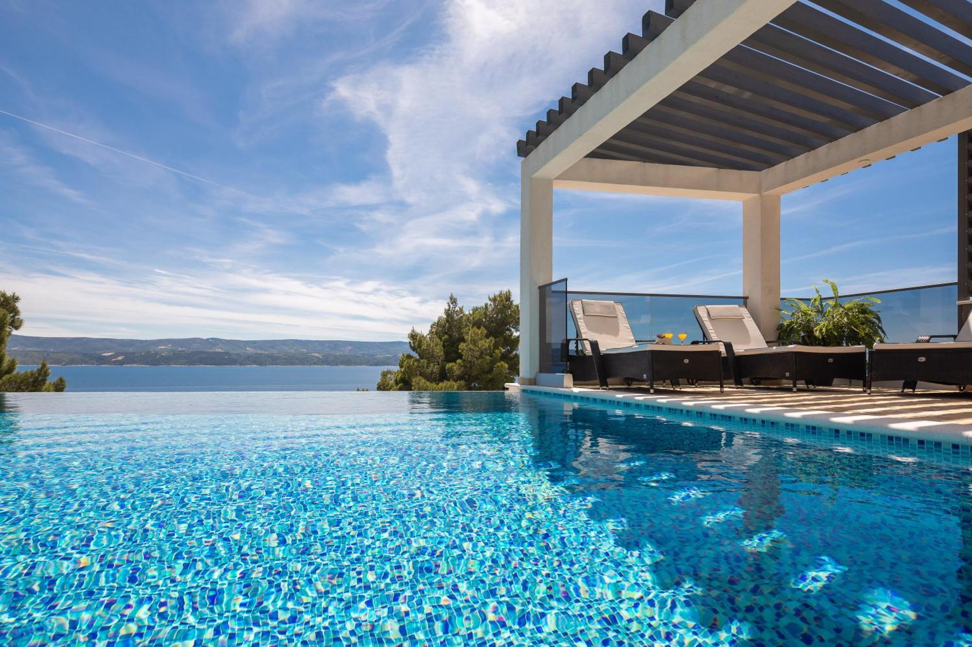 Luxury Seafront Villa With Heated Pool, Jacuzzi, Sea View, 150 M From Beach Stanici Exterior photo